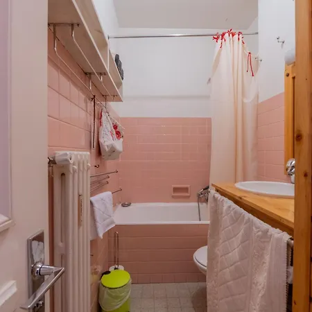 The Brevent Nest In/ski Out - Happy *